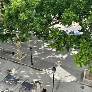 Sous Les Platanes Appart hôtel Velaux